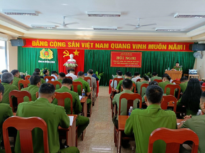 Công an huyện tổ chức Hội nghị Tổng kết công tác Công an năm 2021 và triển khai phương hướng nhiệm vụ trọng tâm năm 2022